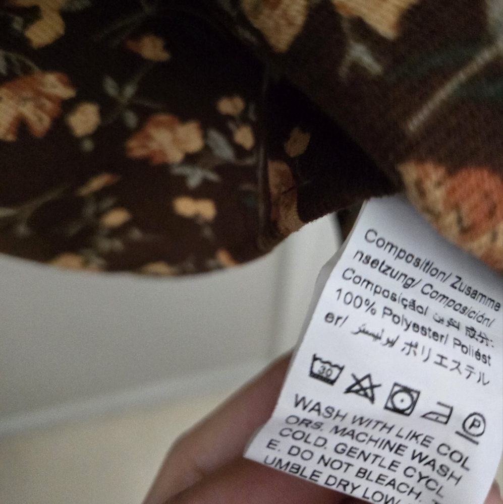 Little Girl Ditsy Floral Long sleeves Dress - Picture 9 of 9